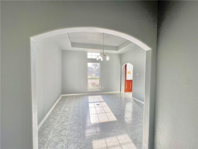 7921 Etienne Dr, Corpus Christi, TX 78414