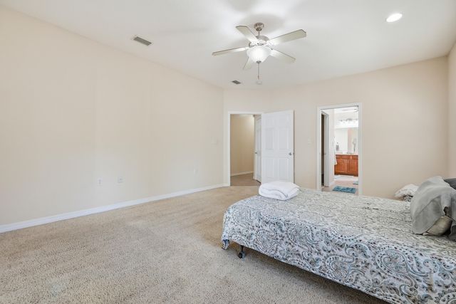 203 Beal Parkway, Fort Walton Beach, FL 32548