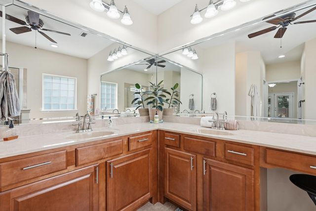 203 Beal Parkway, Fort Walton Beach, FL 32548