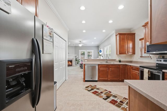 203 Beal Parkway, Fort Walton Beach, FL 32548