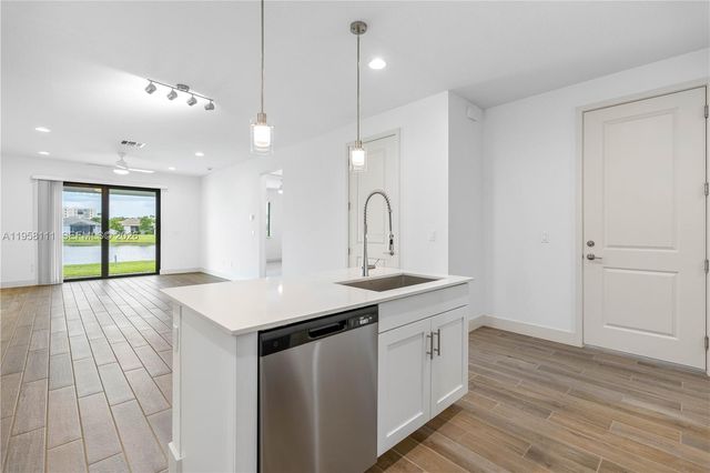 14840 Golden Jax Lane Radiance 8-103, Delray Beach, FL 33446