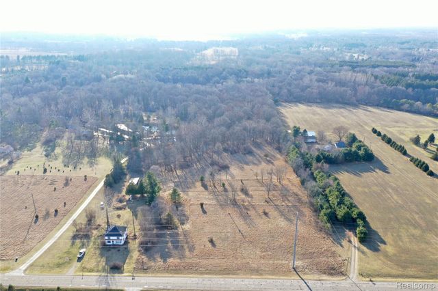 3337 Marathon Road, Oregon Township, MI 48421