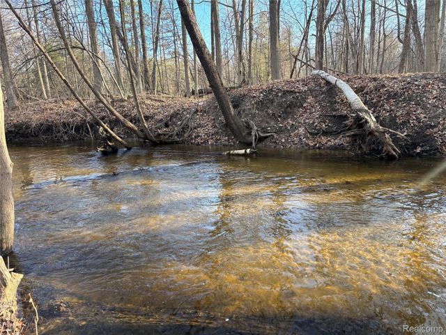 3337 Marathon Road, Oregon Township, MI 48421