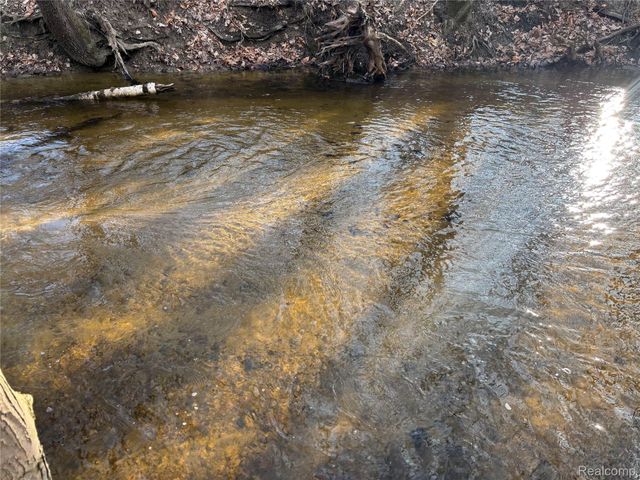 3337 Marathon Road, Oregon Township, MI 48421