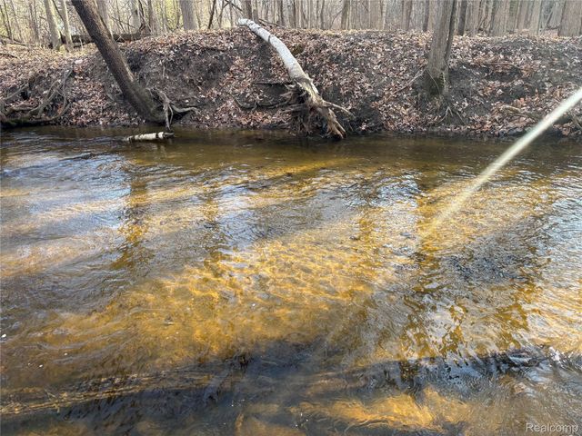 3337 Marathon Road, Oregon Township, MI 48421