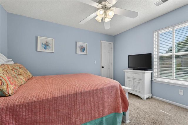 5356 Greggs Landing, North Charleston, SC 29420