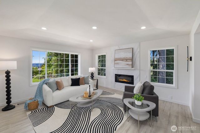 902 18th Street, Mukilteo, WA 98275