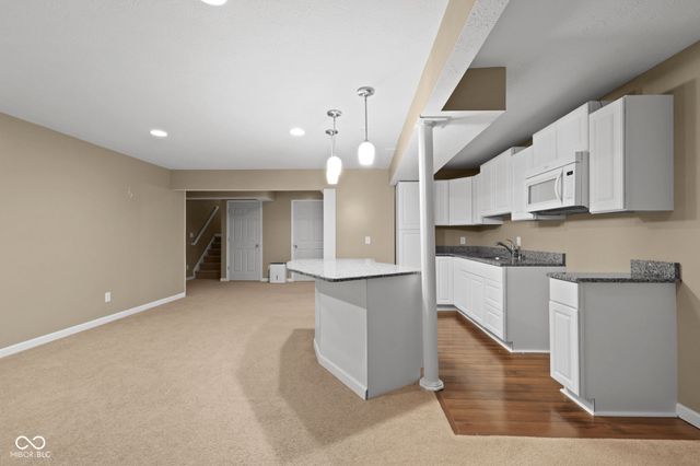 13834 Keams Drive, Fishers, IN 46038