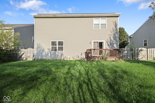 13834 Keams Drive, Fishers, IN 46038