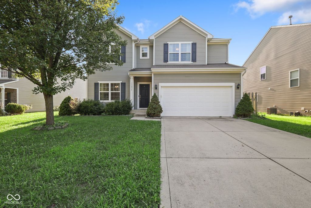 13834 Keams Drive, Fishers, IN 46038
