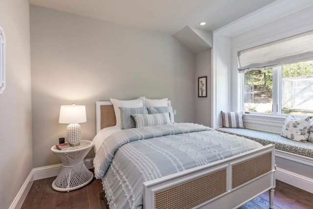 26900 Beatrice Lane, Los Altos Hills, CA 94022