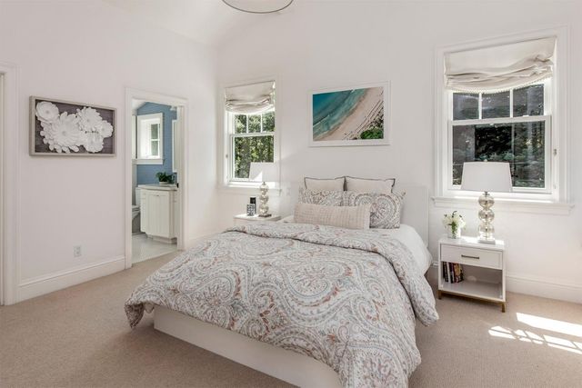 26900 Beatrice Lane, Los Altos Hills, CA 94022