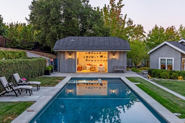 26900 Beatrice Lane, Los Altos Hills, CA 94022