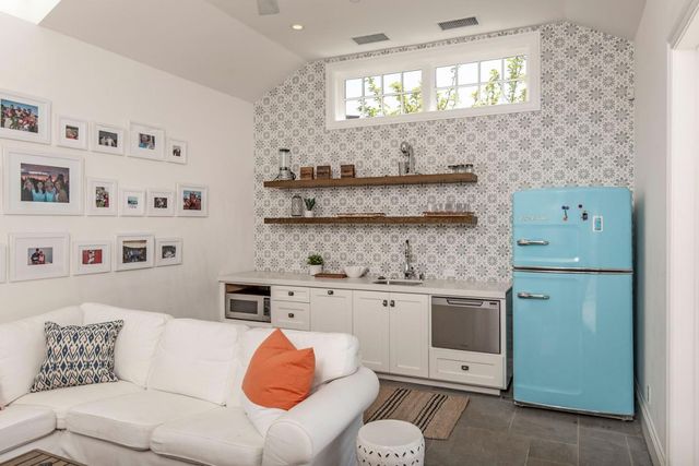 26900 Beatrice Lane, Los Altos Hills, CA 94022