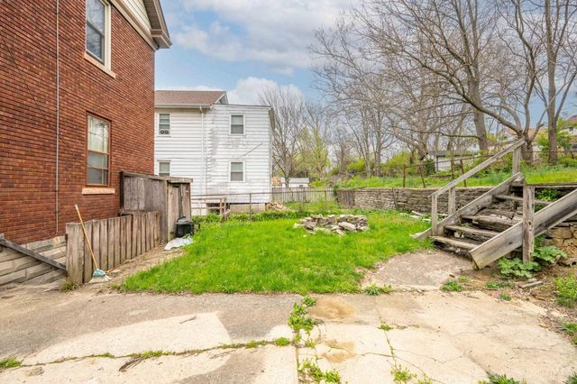 4526 Clearview Avenue, Cincinnati, OH 45205