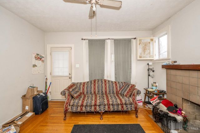 4526 Clearview Avenue, Cincinnati, OH 45205