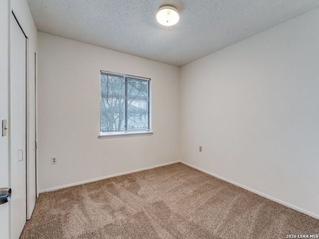 6923 Raintree, San Antonio, TX 78233