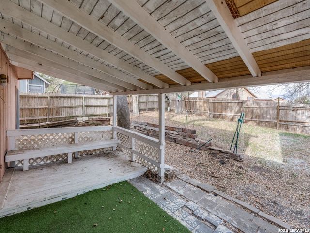 6923 Raintree, San Antonio, TX 78233