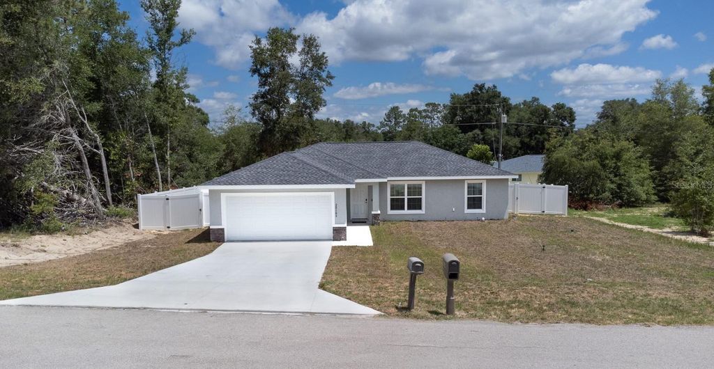 20109 SW 84TH STREET, Dunnellon, FL 34431
