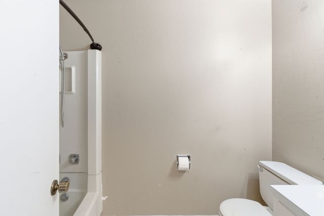 504 N Hall Street, Hamilton, TX 76531