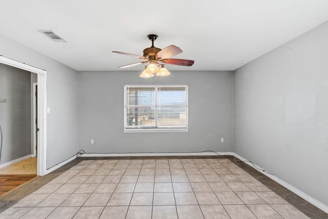 504 N Hall Street, Hamilton, TX 76531