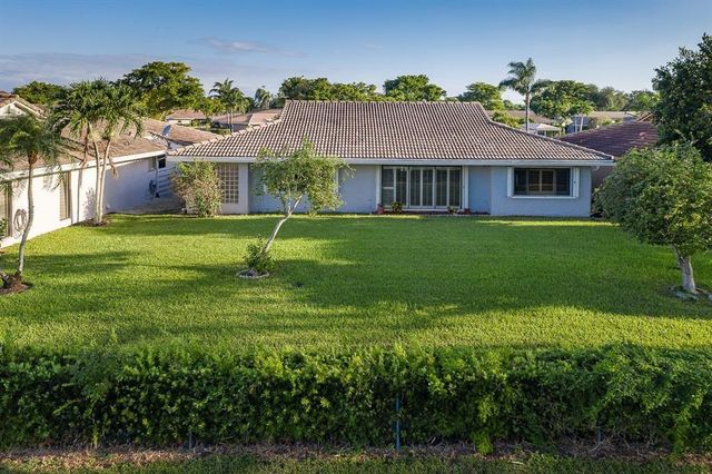 3650 N 36th Avenue 51, Hollywood, FL 33021