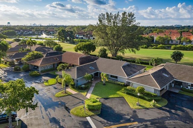 3650 N 36th Avenue 51, Hollywood, FL 33021