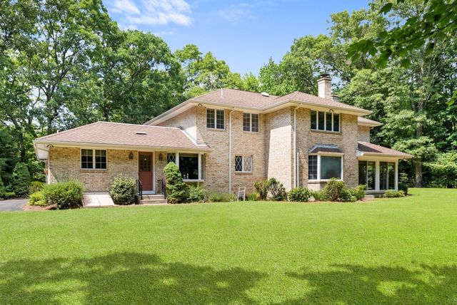 191 Fairway Drive, Seekonk, MA 02771