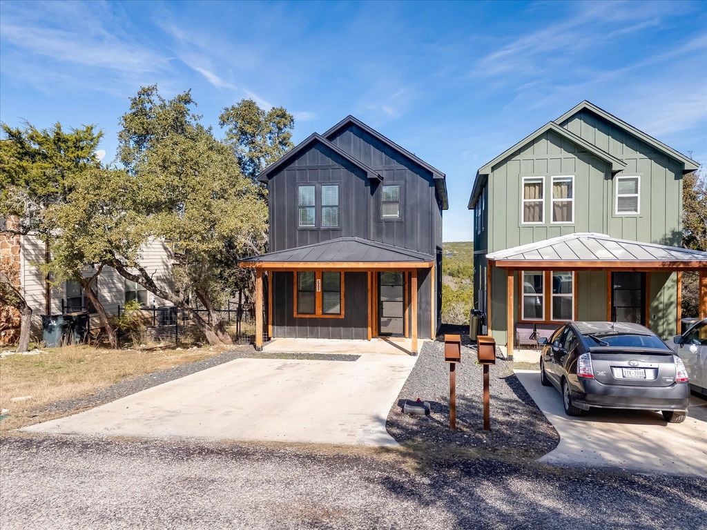 294 SHADY BLUFF DR, Wimberley, TX 78676