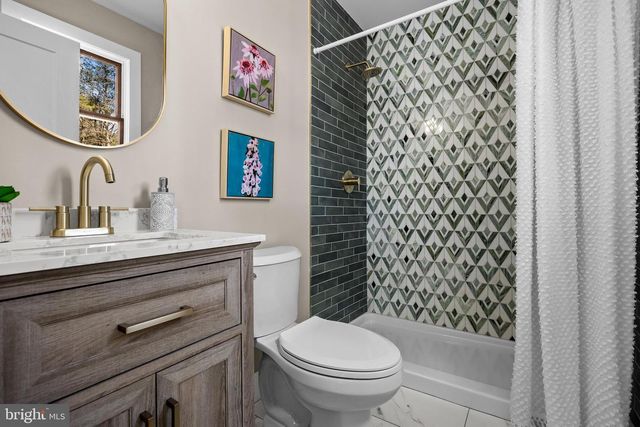 124 SYCAMORE AVE, Marlton, NJ 08053