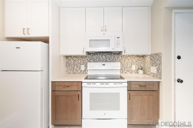 10737 San Diego Mission Road 110, San Diego, CA 92108