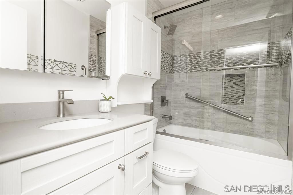 10737 San Diego Mission Road 110, San Diego, CA 92108