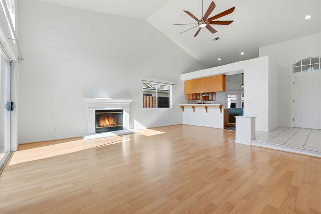 2682 Morris Avenue, Clovis, CA 93611