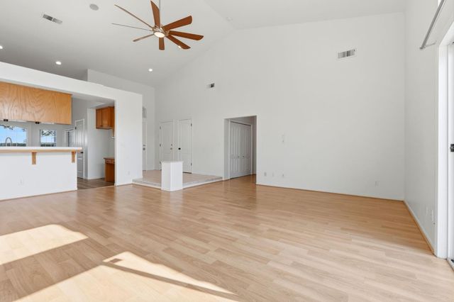 2682 Morris Avenue, Clovis, CA 93611