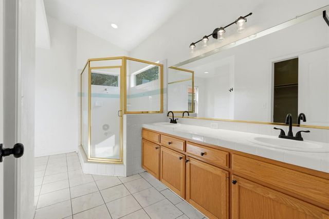 2682 Morris Avenue, Clovis, CA 93611