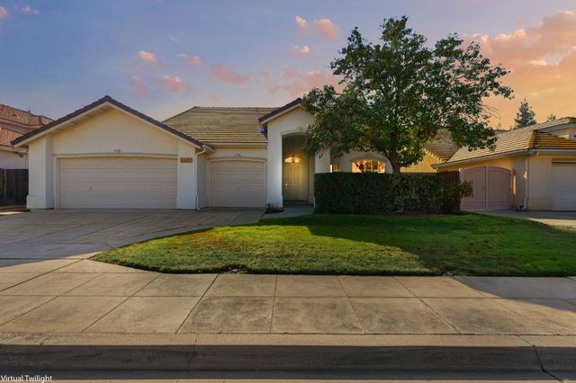 2682 Morris Avenue, Clovis, CA 93611
