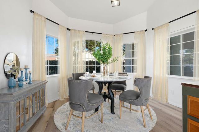 2682 Morris Avenue, Clovis, CA 93611