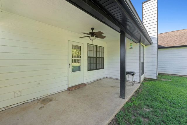 129 QUAIL HOLLOW DR, Atoka, TN 38004