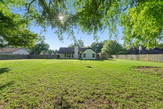 129 QUAIL HOLLOW DR, Atoka, TN 38004