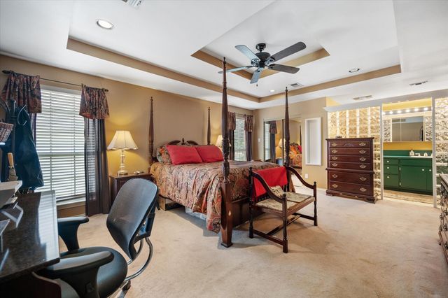 5912 Forest Hill Drive, Forest Hill, TX 76119