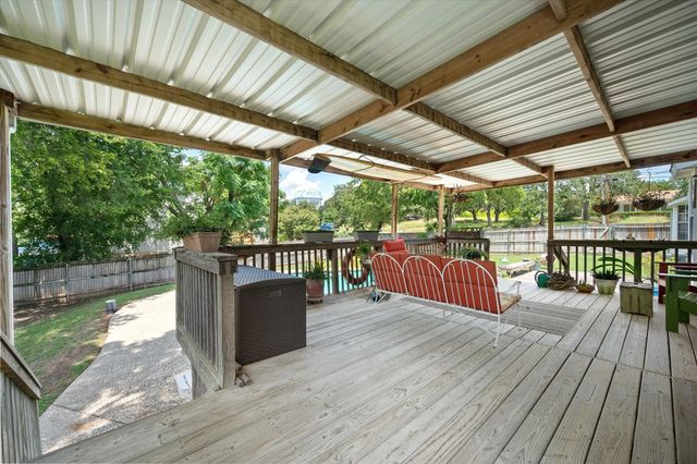 5912 Forest Hill Drive, Forest Hill, TX 76119