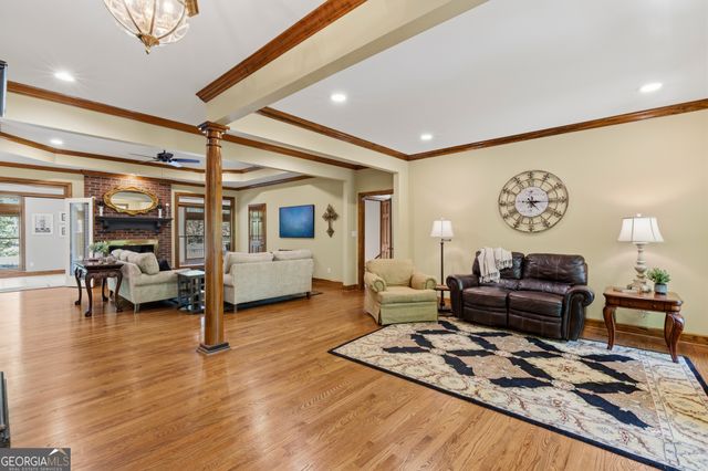 270 Evans Way, Fayetteville, GA 30215