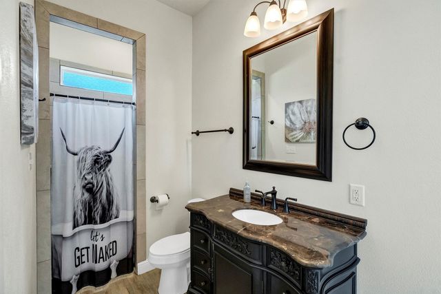 100 Maverick Court, Granbury, TX 76049