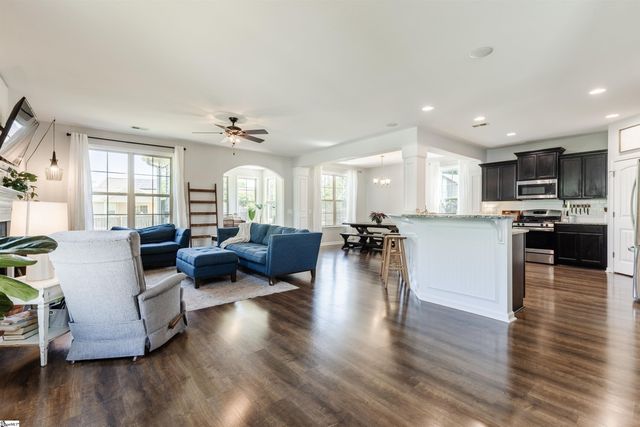 512 Furman Creek Court, Moore, SC 29369