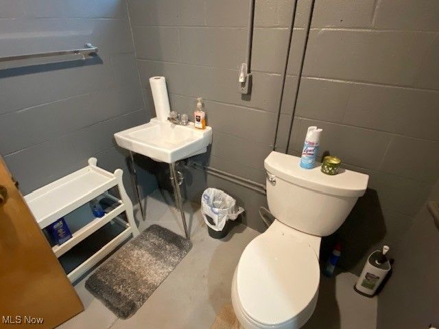1574 Township Road 246, Toronto, OH 43964
