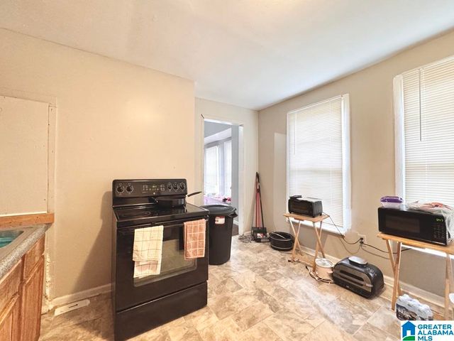 416 12TH STREET SW, Birmingham, AL 35211