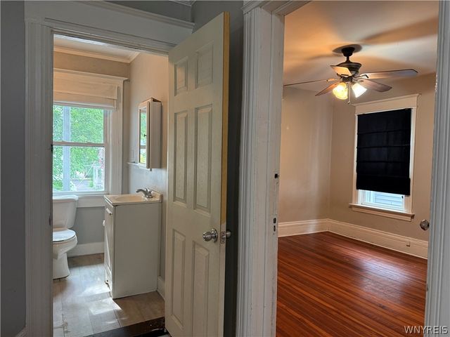 74 Avondale Park, Rochester, NY 14620