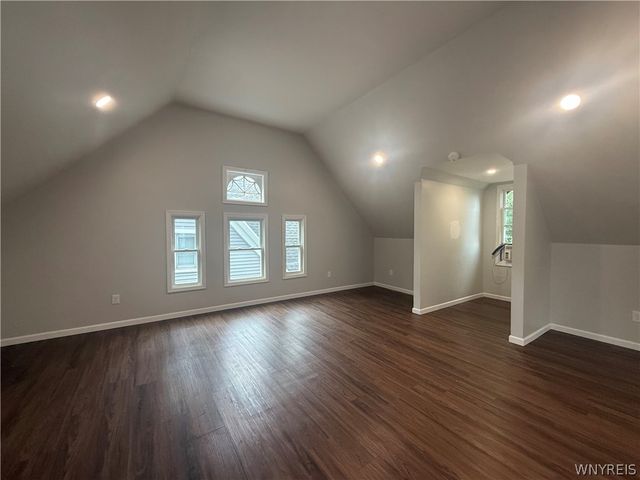 74 Avondale Park, Rochester, NY 14620