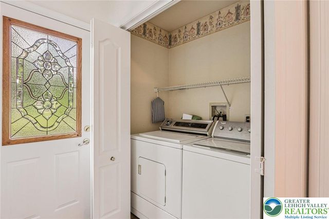 6341 Sauterne Drive, Lower Macungie Twp, PA 18062