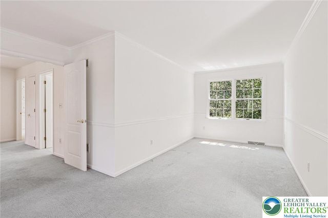 6341 Sauterne Drive, Lower Macungie Twp, PA 18062